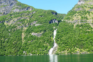 Geiranger Fjord ferry trip (26)