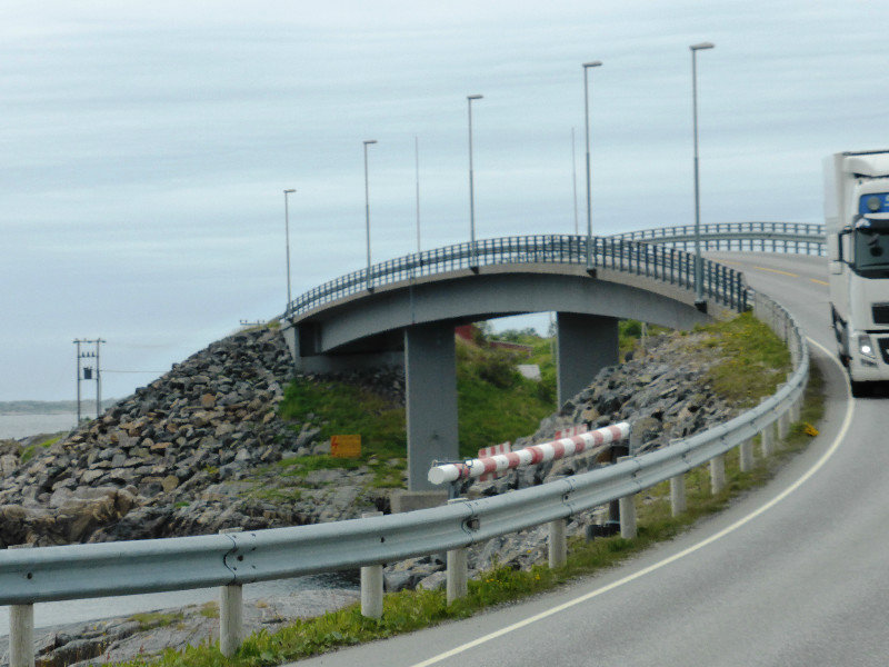 Atlantic Road from Bud to Kristiansund (6)