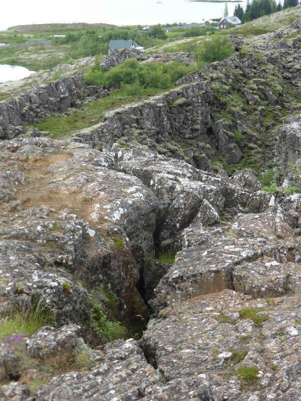 Mid-Atlantic Ridge - junction of American & Eurasian tectonic plates - Pingvellir Park (19)