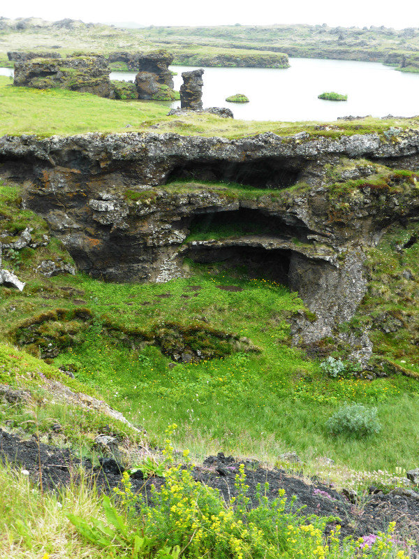 Dimmuborgir lave labyrinth near Lake Myvatn (3)