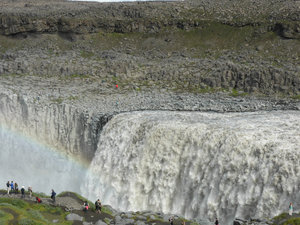 Dettifoss Iselands most powerful waterfall (5)
