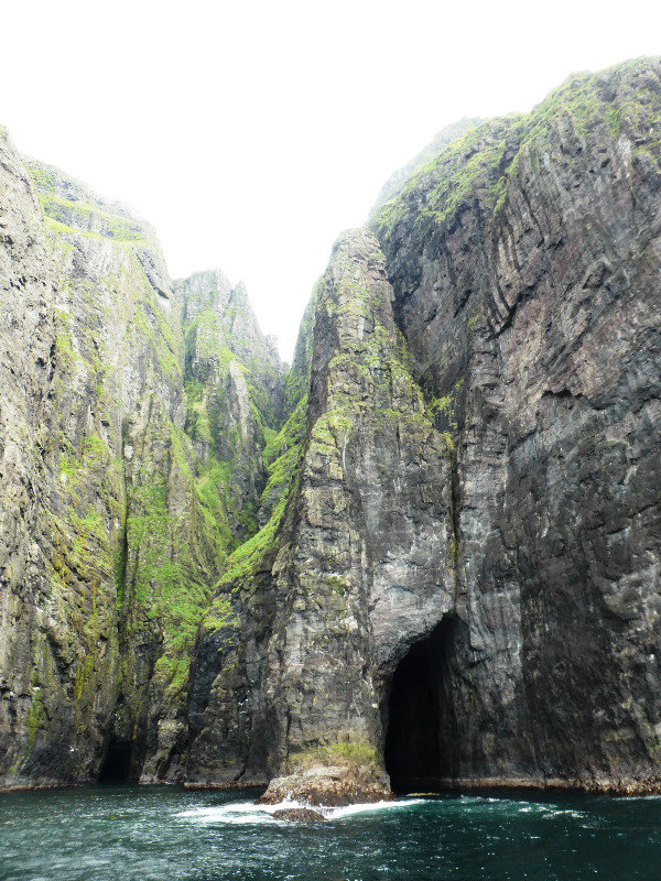 Bird cliffs & Grottos near Vestmanna on Streymoy Island in the Faroe Islands (14)