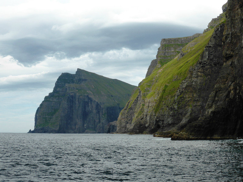 Bird cliffs & Grottos near Vestmanna on Streymoy Island in the Faroe Islands (15)