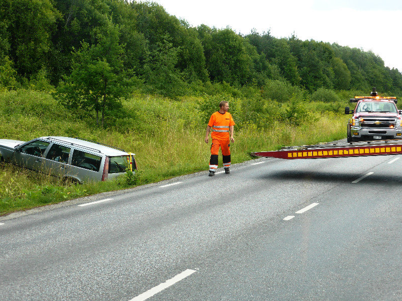 We saw this car being pulled out near Uppsala Sweden (1)