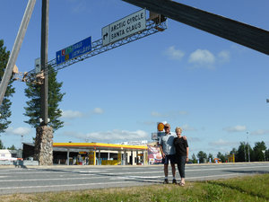 Arctic Circle and Santa Clause Village 8 kms nth of Rovaniemi Lapland  (12)