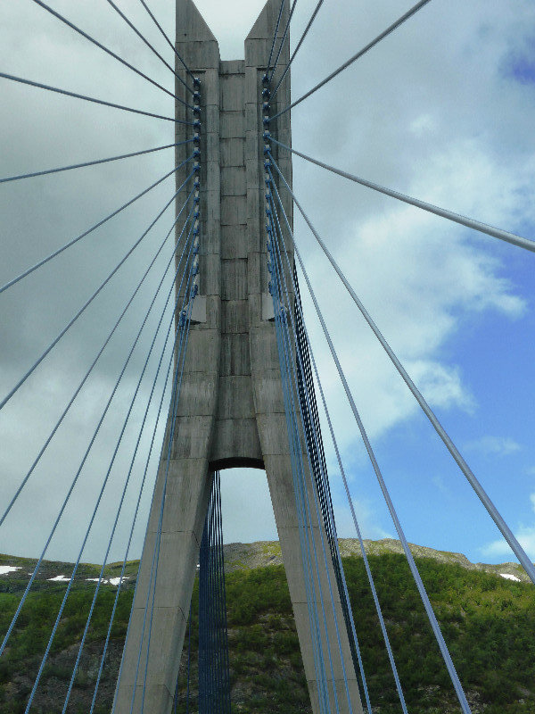 The 1001m long Tjelsund Bridge extends from mainland Norway across to Hinnoya Norways bigest island (2)