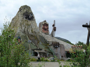 Troll Tourist spot and cafe on Senja Islands Norway (1)