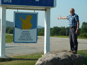 Arctic Circle on Highway 21 in Finland (5)