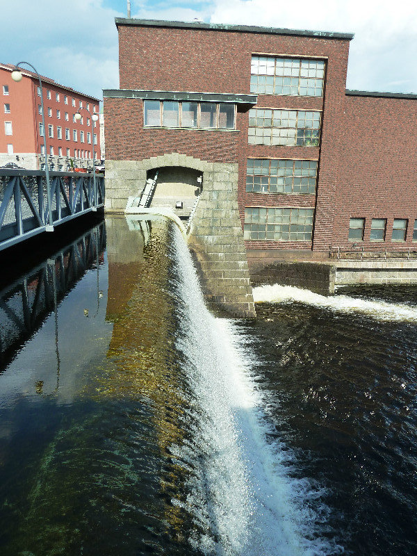 Tammerkoski Rapids in Tampere Finland (2)