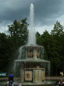 Peterhof Gardens Palace and Fountains St Petersburg (25)