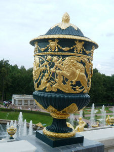 Peterhof Gardens Palace and Fountains St Petersburg (40)