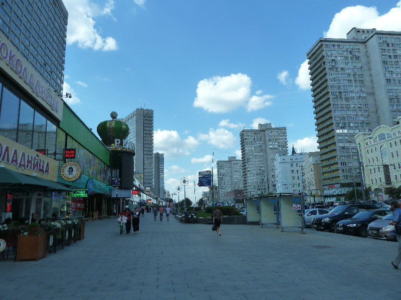 Arbat Avenue Moscow - a really kitschy street (2)
