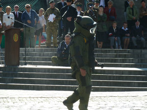 Warsaw Capital of Poland - demonstration by Border Guards campture and bomb check (3)