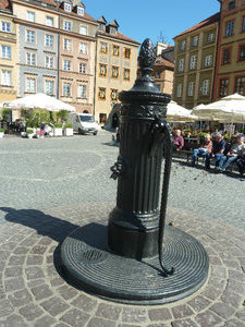 Warsaw Capital of Poland - Market Square & Warsaw Mermaid Statue symbol of the city (3)