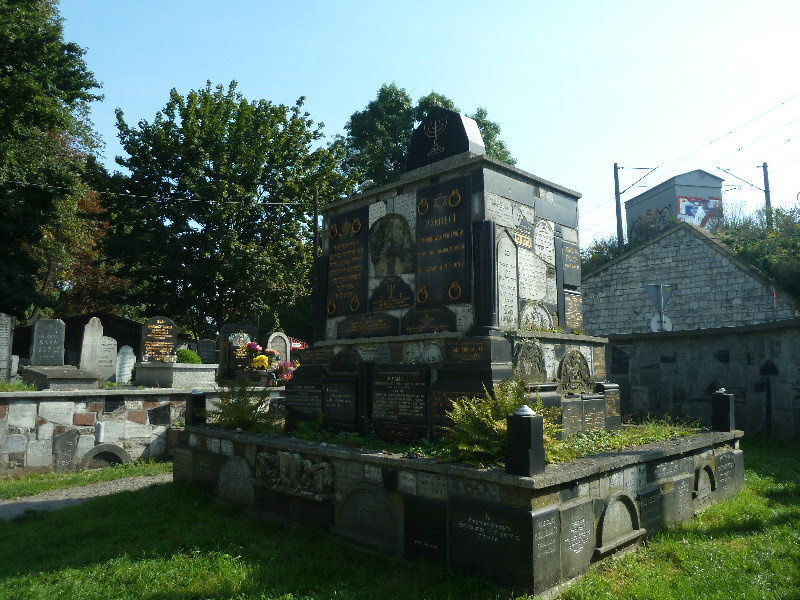 Krakaw Poland - New Jewish Cemetery (1)