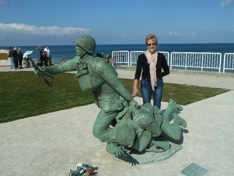 Omaha Beaches Normandy France - Vierville-sur-Mer - American memorials (18)