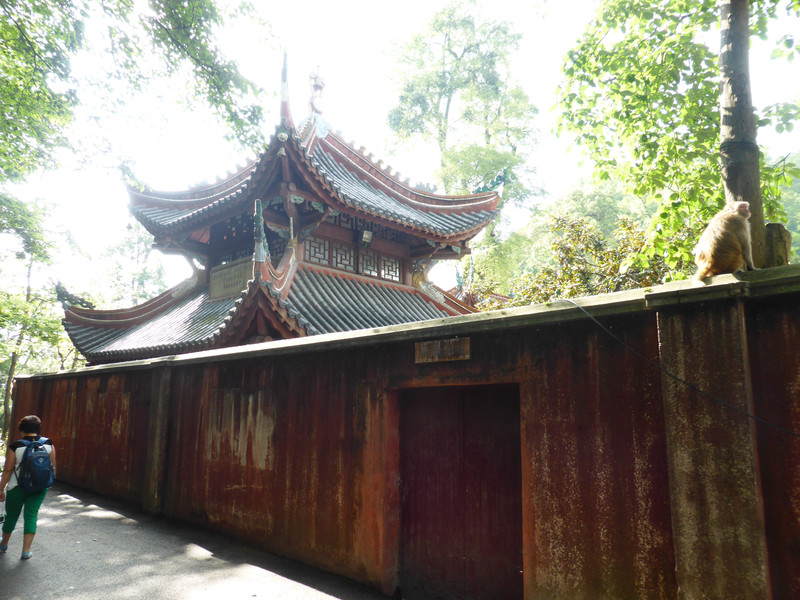 Hongfu Temple in Qianling Park (2)