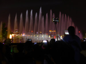 Xi'an musical fountain spectacular which lasted 30 mins (2)