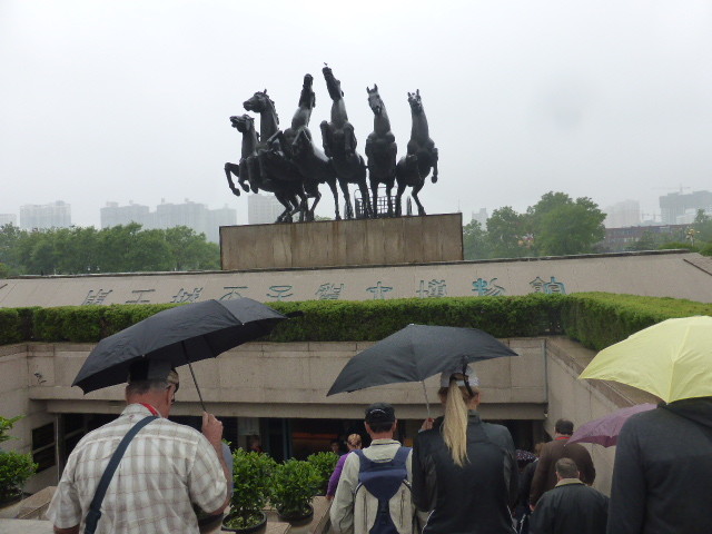 Museum of Luoyang Eastern Zhou Royal Horse and Chariot Pits (3)