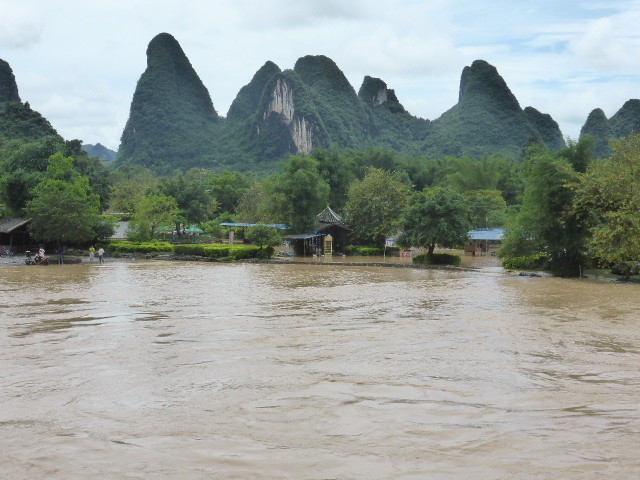 Li River from Yangshuo to Guilin (1)