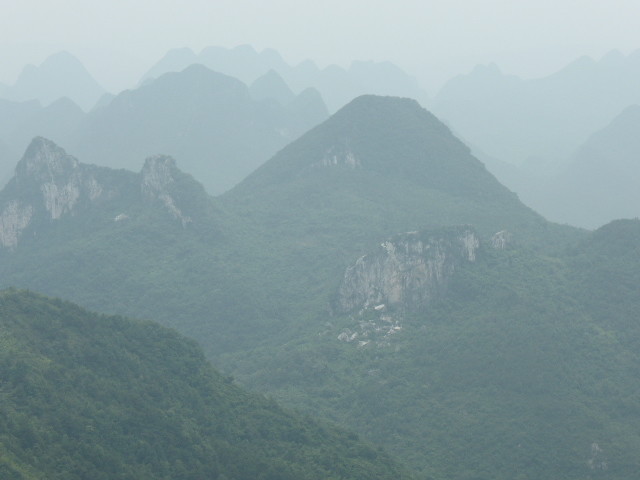 Yao Mountain in Guilin (15)