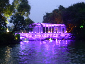 Our night boat trip along the Li River (7)