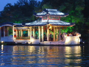 Our night boat trip along the Li River (8)