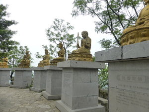 Yao Mountain in Guilin (12)