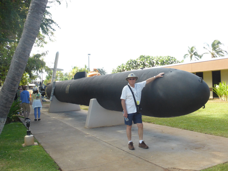Outside the USS Bowfin Museum at Pearl Harbour (20)