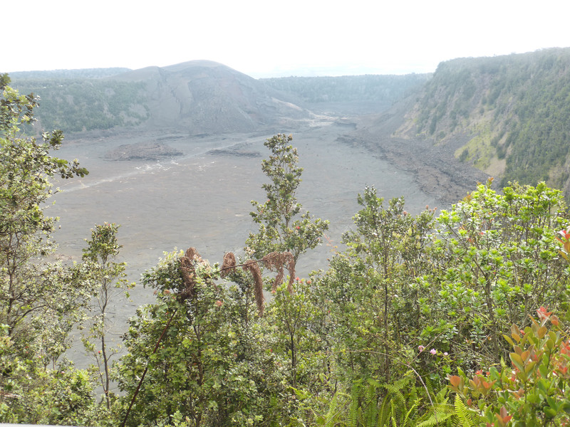 Lake crater of Maunaloa