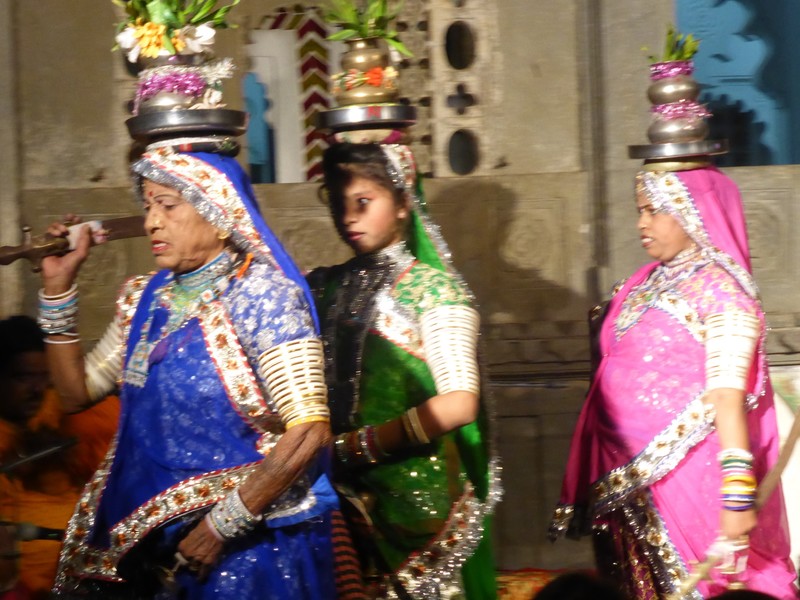Puppet and Folk Dancing in Udaipur (31)