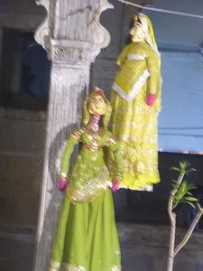 Puppet and Folk Dancing in Udaipur (1)
