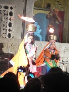 Puppet and Folk Dancing in Udaipur (19)