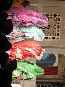 Puppet and Folk Dancing in Udaipur (42)