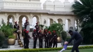 Shivnitwas Palace in Udaipur - band performing (1)