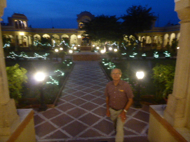 Amar Mahal hotel in Orchha (4)