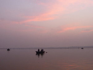 The Ganges River at sunrise in Varanasi (5)