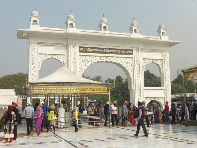 Gurudwara Bangla Sahib Sikh Temple Delhi (3)