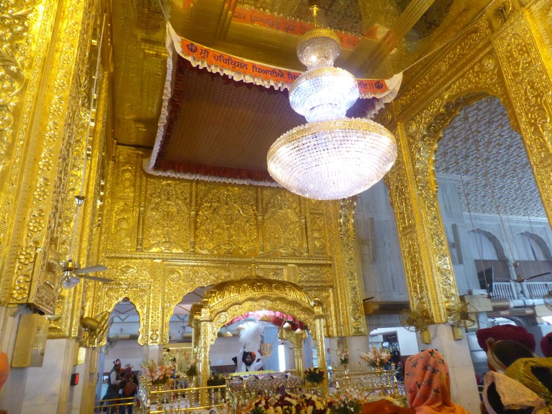 Gurudwara Bangla Sahib Sikh Temple Delhi (6)