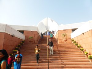 Lotus Bahai Temple Delhi (6)