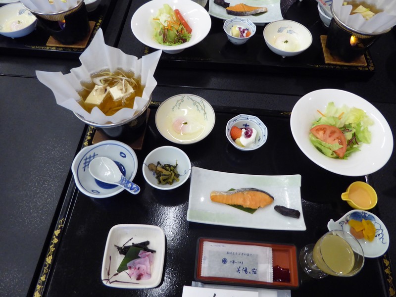 Biyuno yado Yadanaka ryokan - our traditional Japanese hotel having traditional breakfast (2)