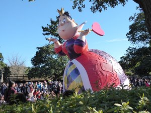 Tokyo Disneyland - cartoon character parade (8)