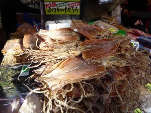 Tsukiji Fish Market  (2)