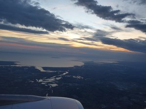 Sunrise flying home to Brisbane (3)