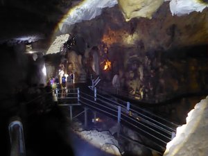 Cave of The Winds  (2)