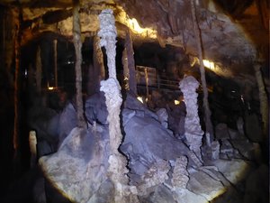 Cave of The Winds  (7)