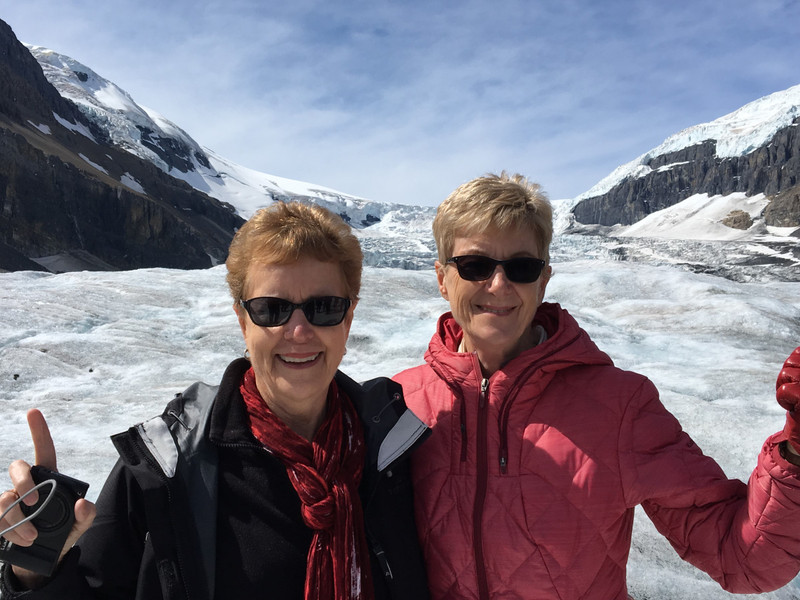 Columbia Icefields - Athabasca Glacier (4)