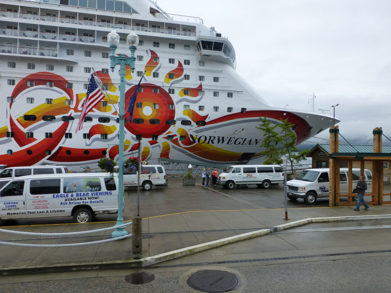 Leaving the ship in Ketchikan (4)