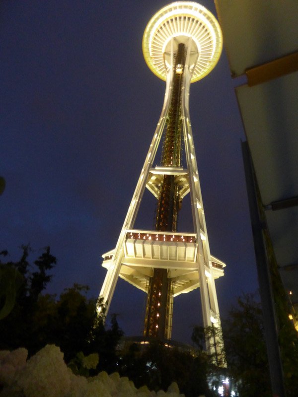 Our visit to Space Needle and revolving restaurant in Seattle (1)