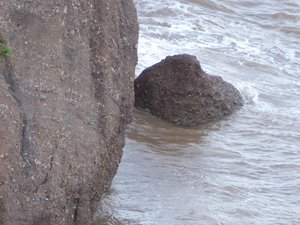 Hopewell Rocks New Brunswick at high tide (3)